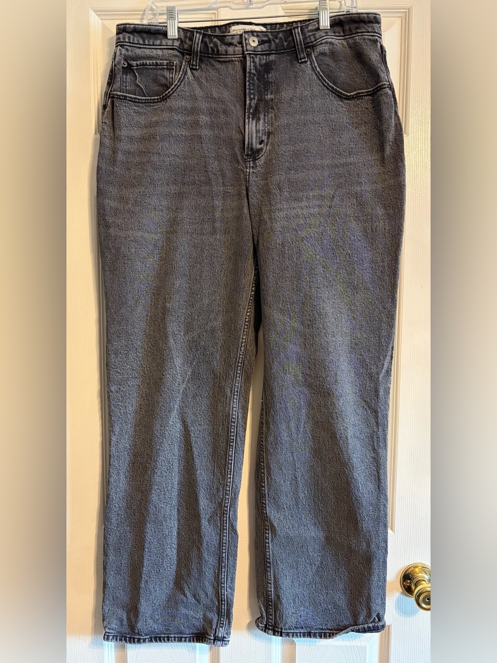 Abercrombie Curve Love 90s Relaxed Jean High Rise Grey Washed Denim 32/14